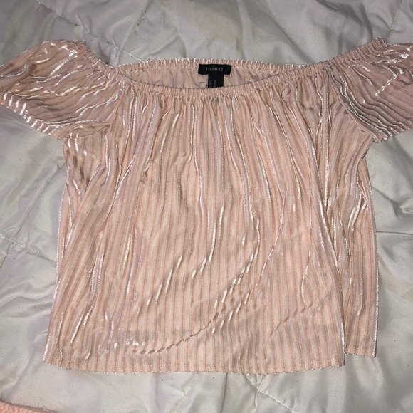 Velvet off the shoulder crop top - Picture 1 of 3